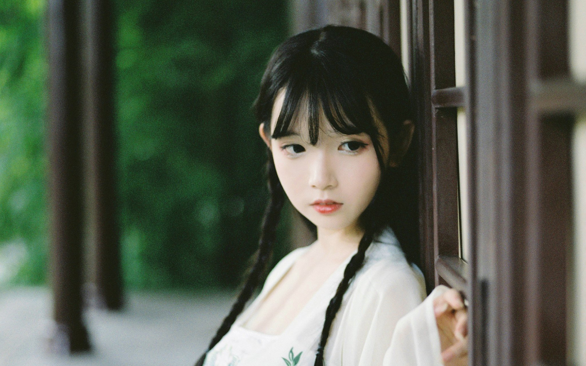 “抟泥塑人世”——天津“泥人张”的俗世传奇彩塑张景祜...