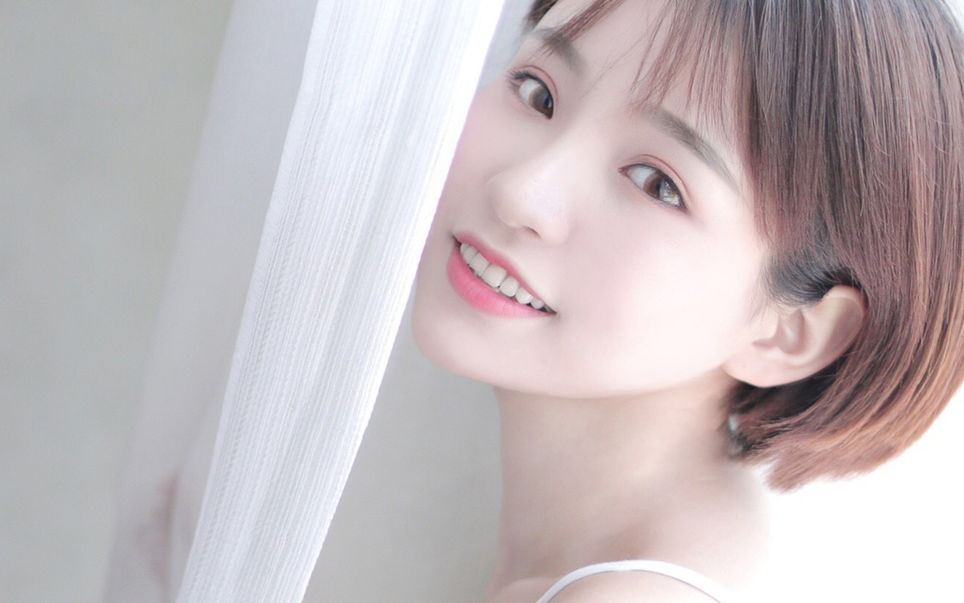 她二婚嫁刀郎,因嫌家贫生下女儿40天不辞而别,刀郎含泪写下
