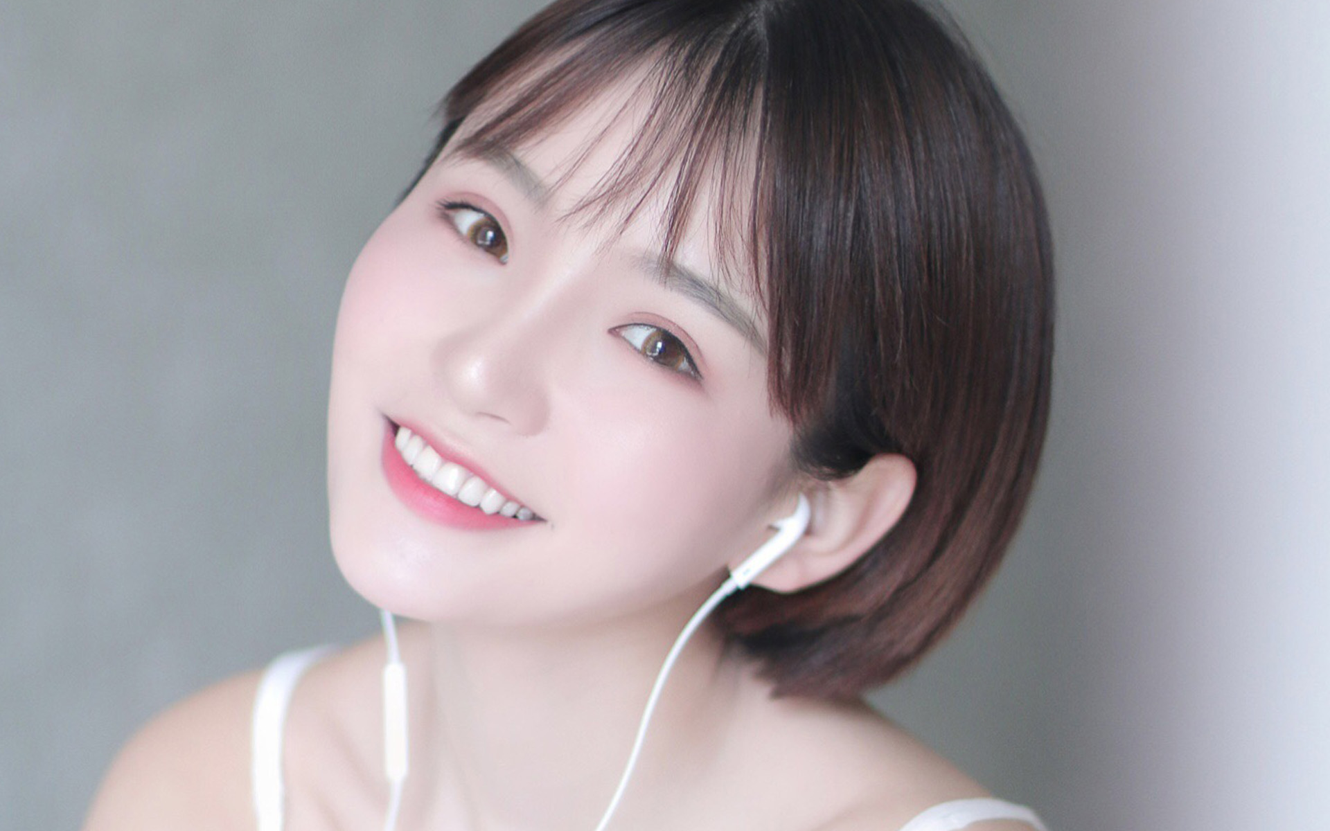 屏幕上的“秦始皇”们,谁最贴近历史真实?_形象