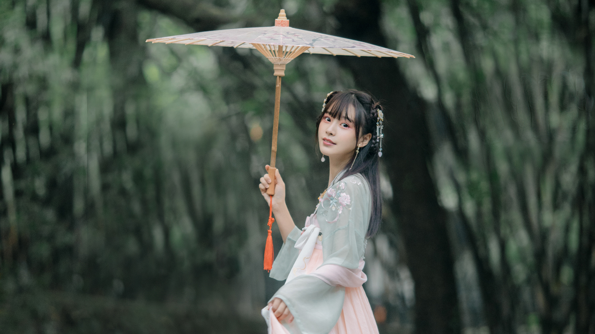 张惠妹:遇见张雨生开启歌坛天后之路,情路崎岖,现在怎么样...